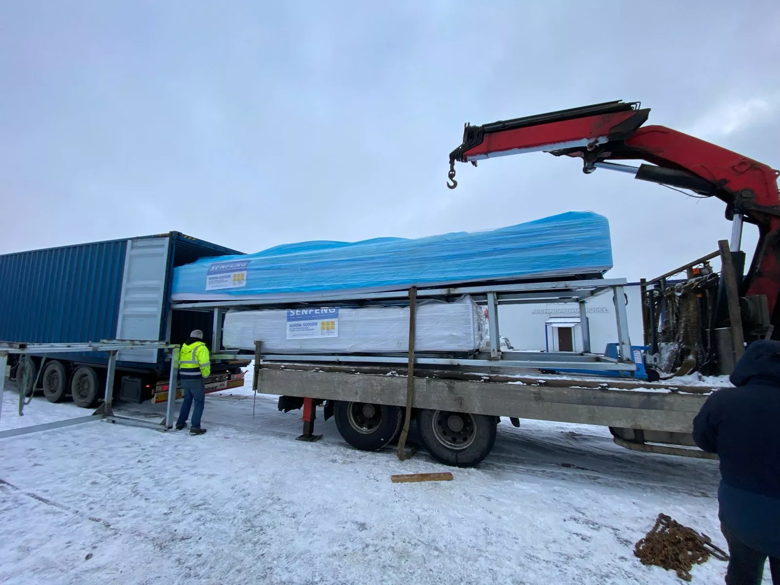 Головной склад «Технограв» пополнился лазерными комплексами Senfeng серии G Головной склад «Технограв» пополнился лазерными комплексами Senfeng серии G