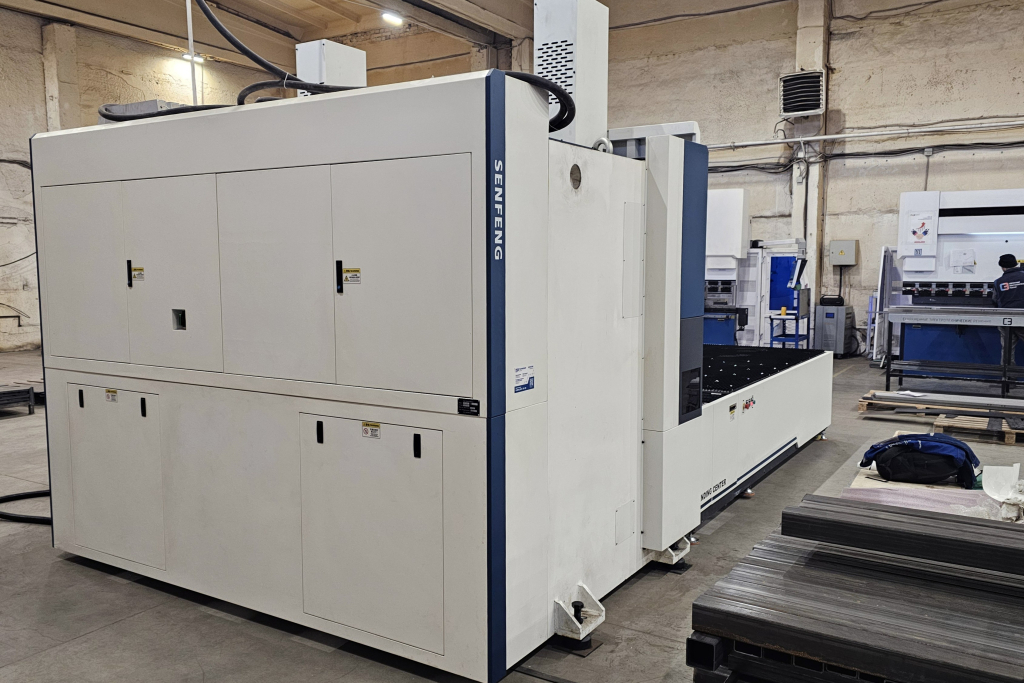 панелегибочный станок.jpg