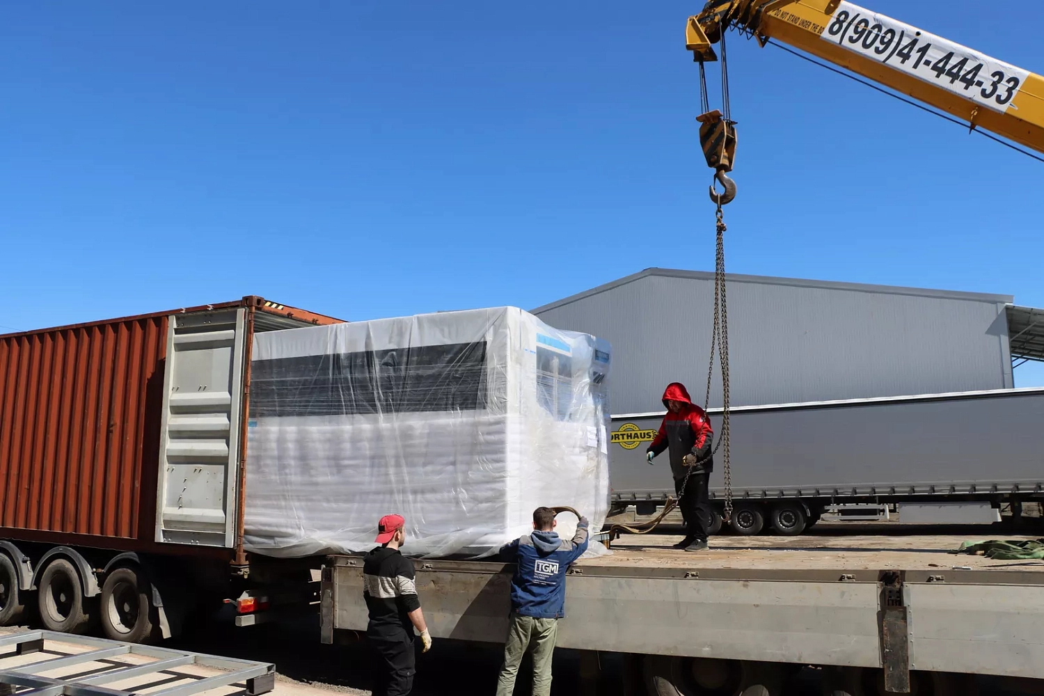 Мощные лазеры Senfeng прибыли на московский склад «Технограв»