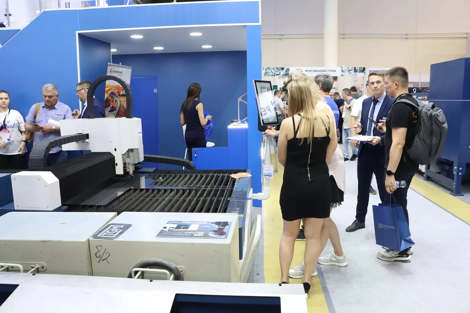 "Технограв" на выставке "Металлообработка-2025": во второй день заключены контракты на поставку лазерного оборудования со стенда и со складов в России