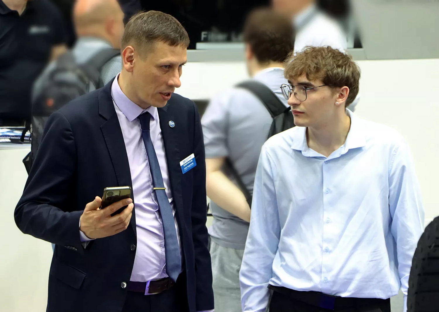 "Металлообработка-2025", день третий: "Технограв" подписал договор поставки высокомощной лазерной установки на 30 кВт!