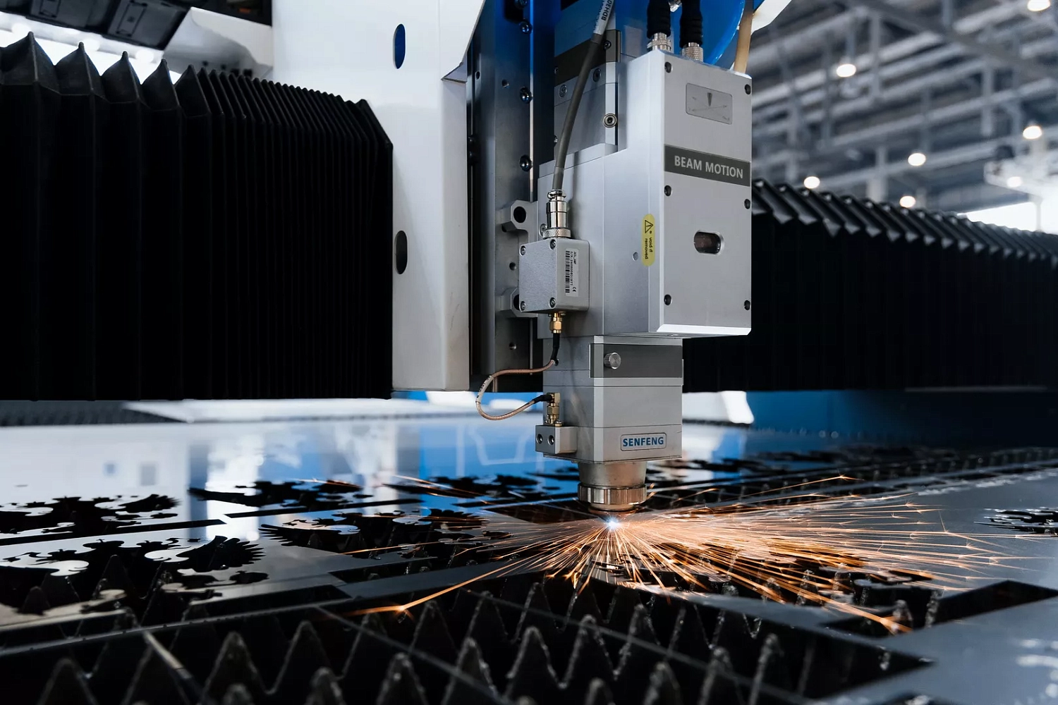 "Металлообработка. Сварка-Урал 2025": "Технограв" принял на стенде более 1000 действующих и потенциальных клиентов и заключил контракты на поставку лазерных установок Senfeng в период проведения выставки