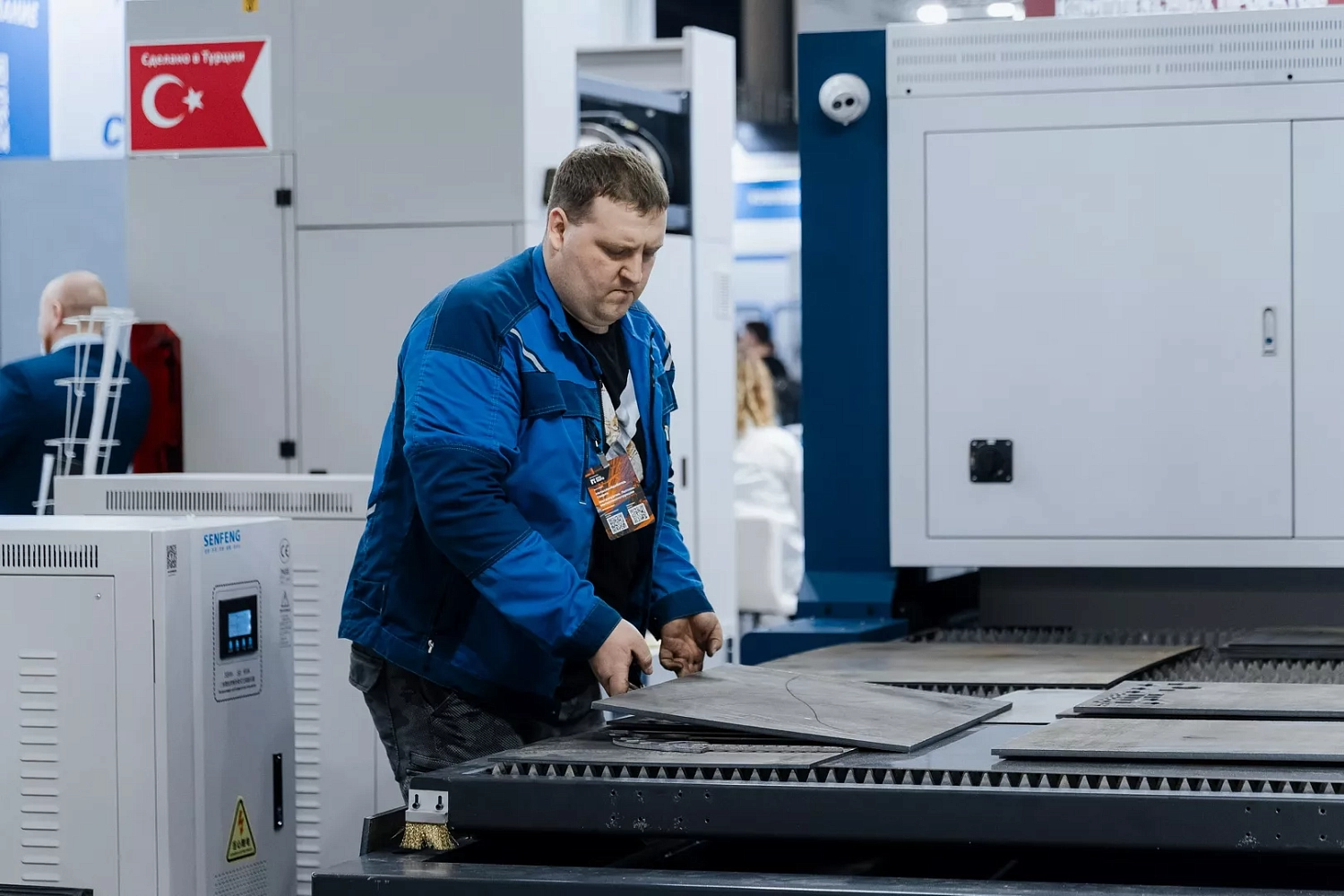 "Металлообработка. Сварка-Урал 2025": "Технограв" принял на стенде более 1000 действующих и потенциальных клиентов и заключил контракты на поставку лазерных установок Senfeng в период проведения выставки