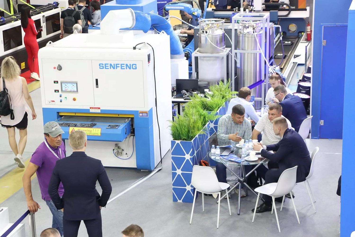 "Технограв" на выставке "Металлообработка-2025": во второй день заключены контракты на поставку лазерного оборудования со стенда и со складов в России