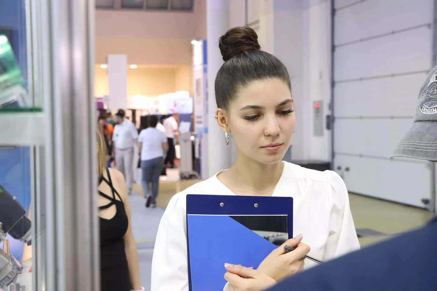 "Технограв" на выставке "Металлообработка-2025": во второй день заключены контракты на поставку лазерного оборудования со стенда и со складов в России