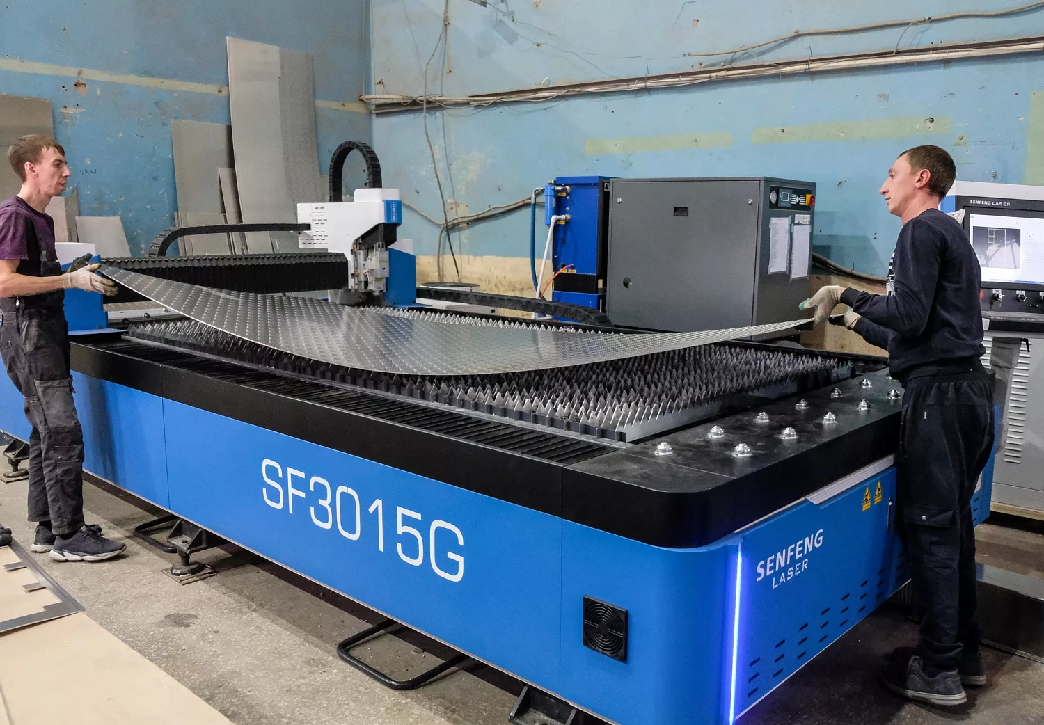 Оборудование Senfeng гарантирует точность производства прогулочных катеров и яхт 