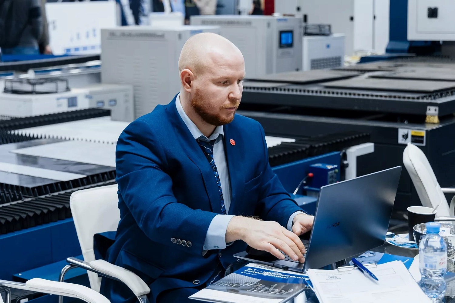 "Металлообработка. Сварка-Урал 2025": "Технограв" принял на стенде более 1000 действующих и потенциальных клиентов и заключил контракты на поставку лазерных установок Senfeng в период проведения выставки