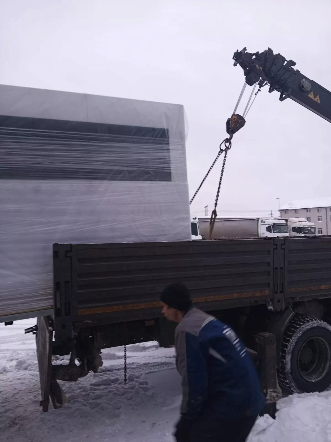 На склад в Москве прибыла новая партия лазерных станков Senfeng