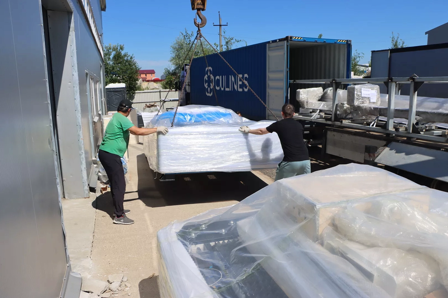 На московский склад прибыла новая партия лазеров Senfeng - станки и сварочные аппараты