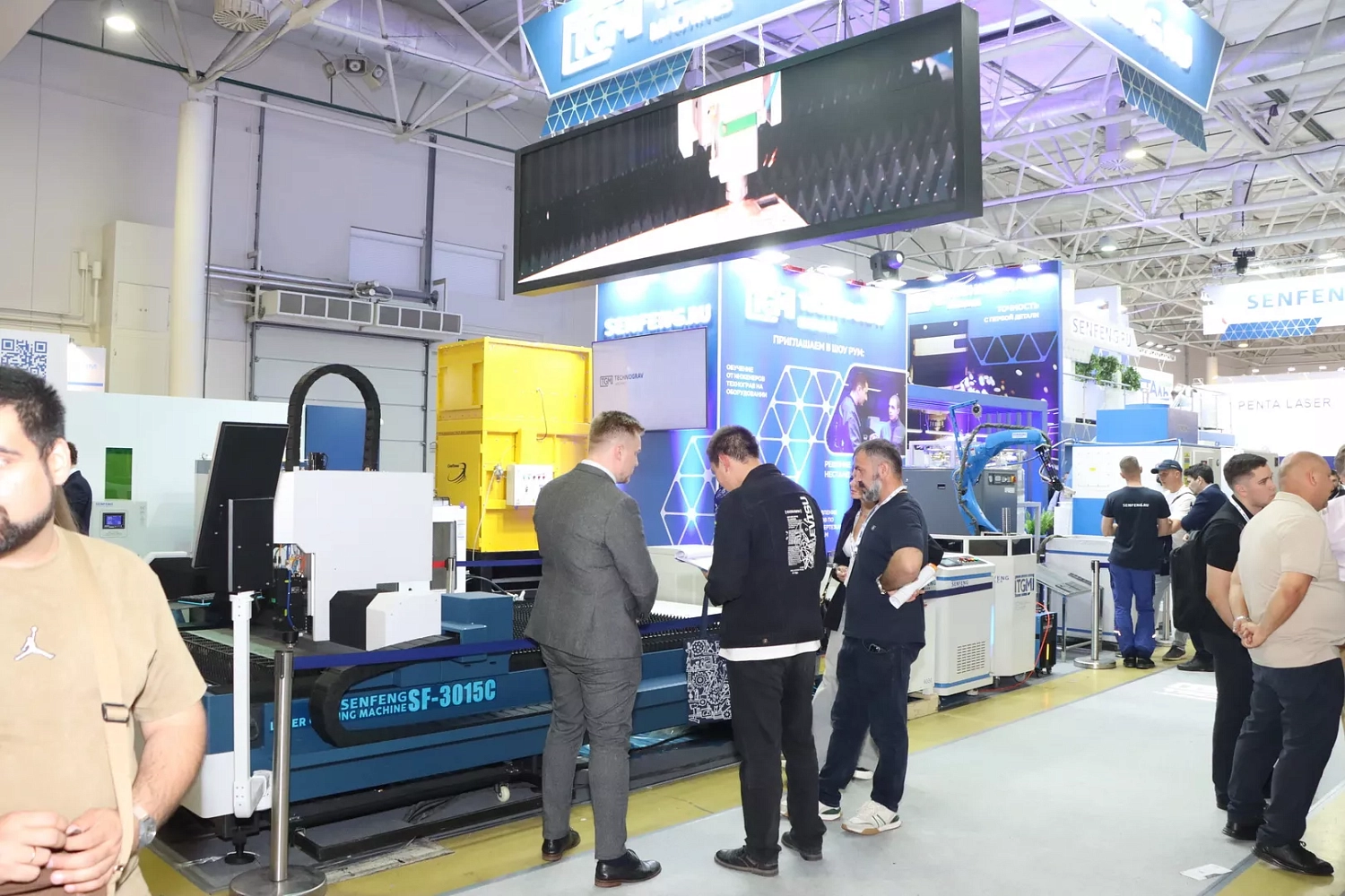 "Технограв" на выставке "Металлообработка-2025": во второй день заключены контракты на поставку лазерного оборудования со стенда и со складов в России
