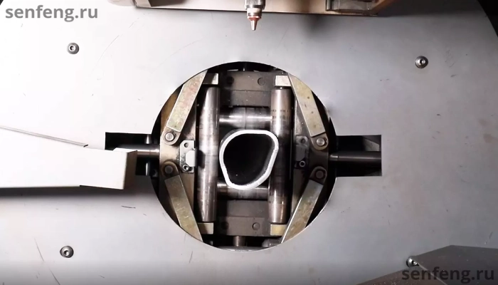 Senfeng SF12035NT - станок для лазерной резки трубы c тремя патронами и высокой производительностью. Длина трубы до 12 метров с диаметром до 350 мм. Мощность от 3 до 12 кВт/ Senfeng SF12035NT - станок для лазерной резки трубы c тремя патронами и высокой производительностью. Длина трубы до 12 метров с диаметром до 350 мм. Мощность от 3 до 12 кВт/