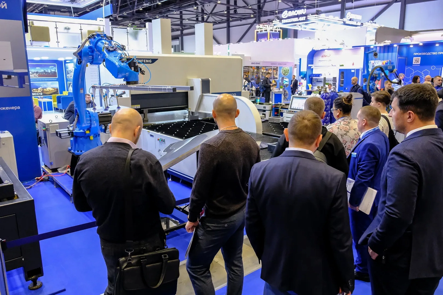 "Технограв"+"Металл-Экспо 2025": показываем цех металлообработки прямо на стенде и предлагаем новинки лазерного оборудования Senfeng