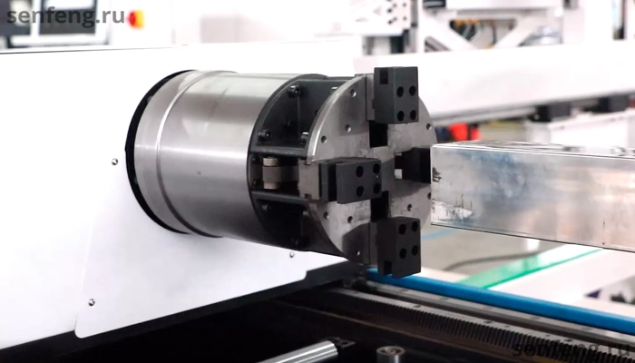 Senfeng SF12035NT - станок для лазерной резки трубы c тремя патронами и высокой производительностью. Длина трубы до 12 метров с диаметром до 350 мм. Мощность от 3 до 12 кВт/ Senfeng SF12035NT - станок для лазерной резки трубы c тремя патронами и высокой производительностью. Длина трубы до 12 метров с диаметром до 350 мм. Мощность от 3 до 12 кВт/