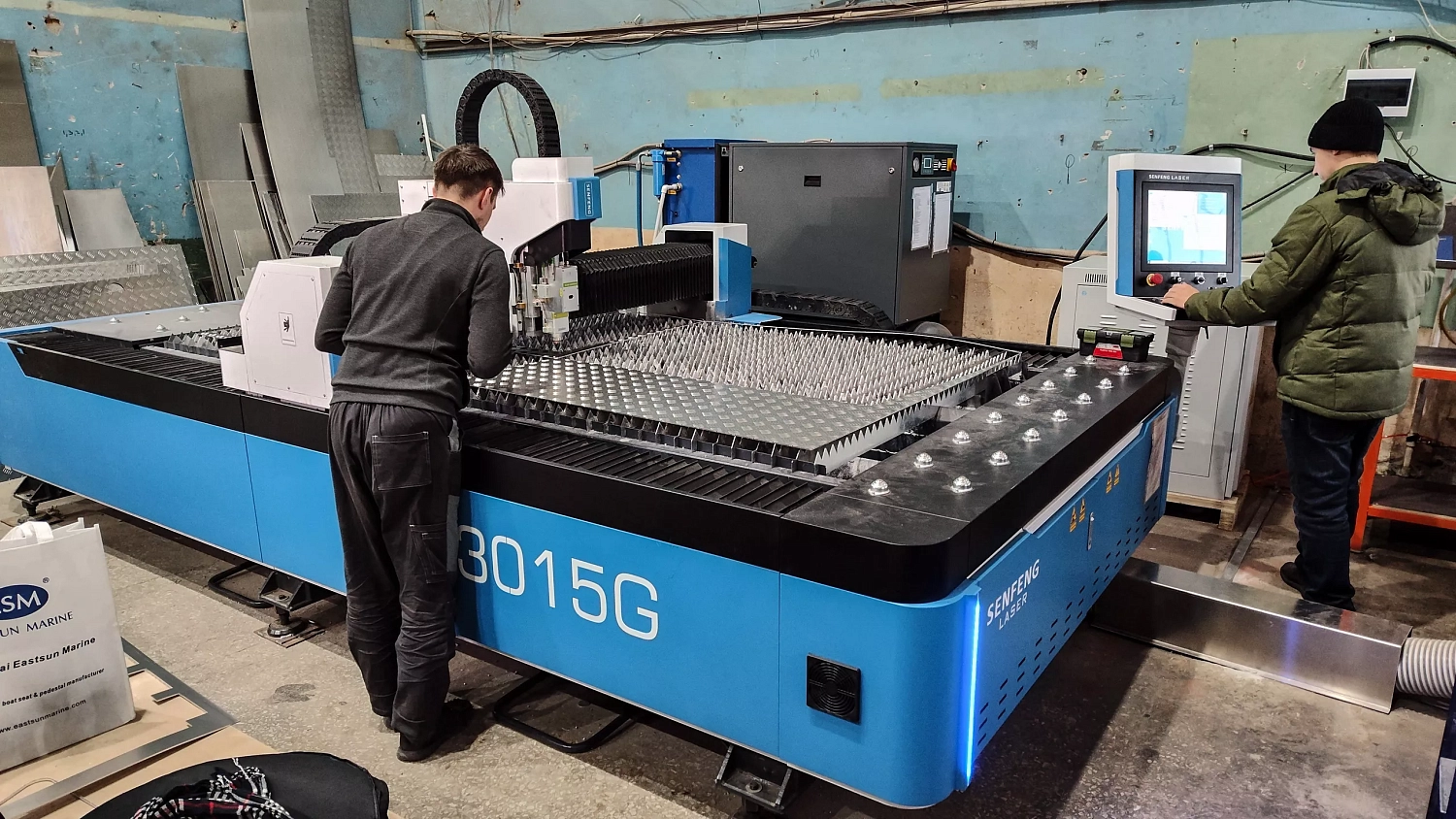 Оборудование Senfeng гарантирует точность производства прогулочных катеров и яхт 