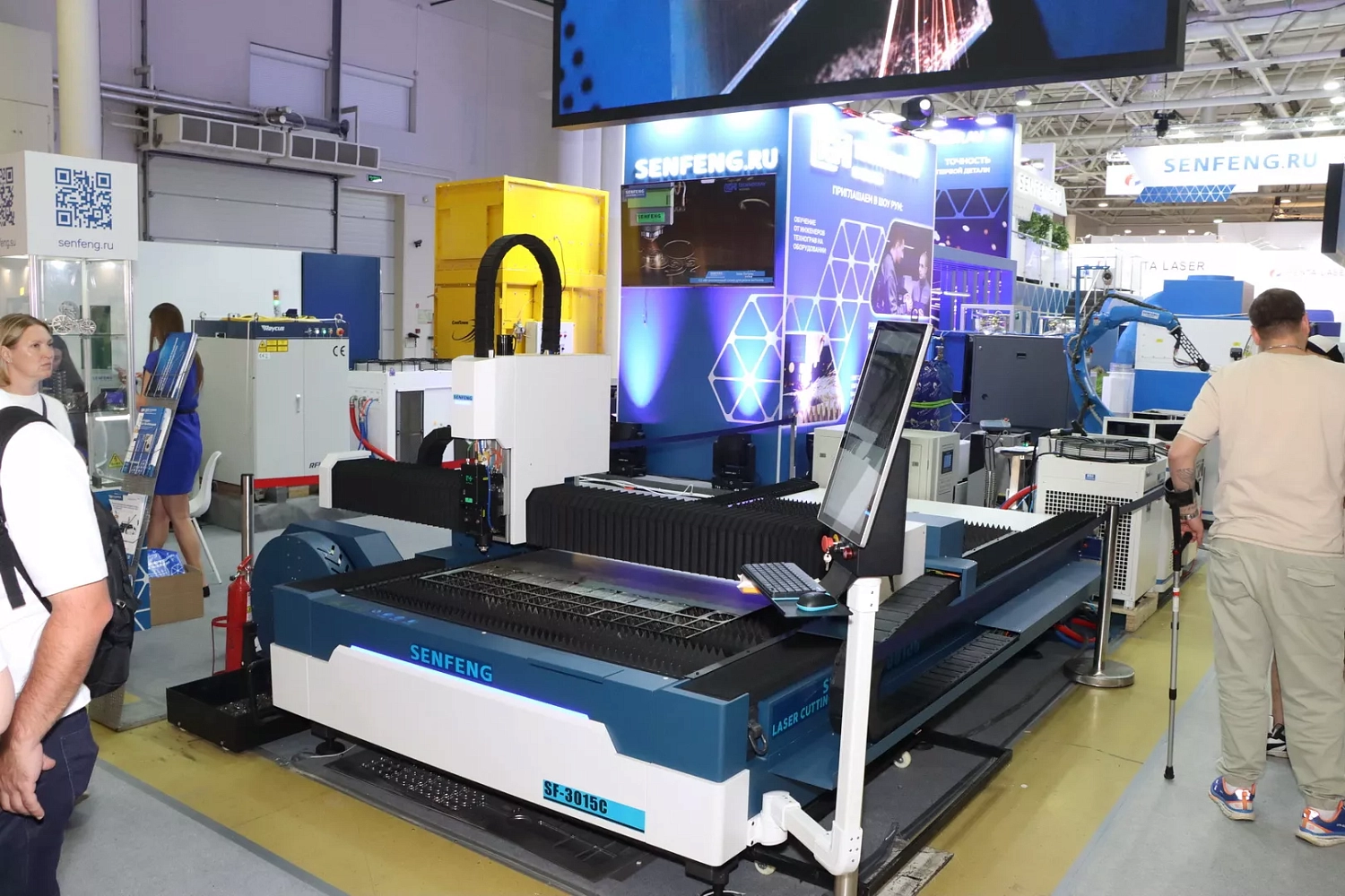 "Технограв" на выставке "Металлообработка-2025": во второй день заключены контракты на поставку лазерного оборудования со стенда и со складов в России