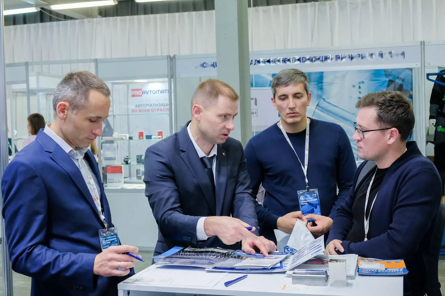 Успешно открыли осенний выставочный сезон.