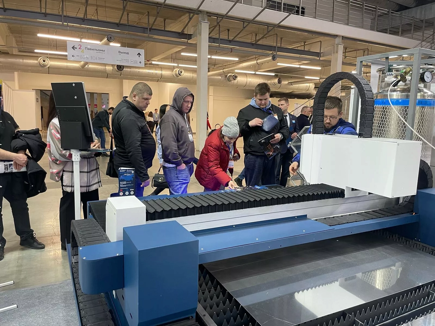 "Металлообработка. Сварка-Урал 2025": "Технограв" принял на стенде более 1000 действующих и потенциальных клиентов и заключил контракты на поставку лазерных установок Senfeng в период проведения выставки