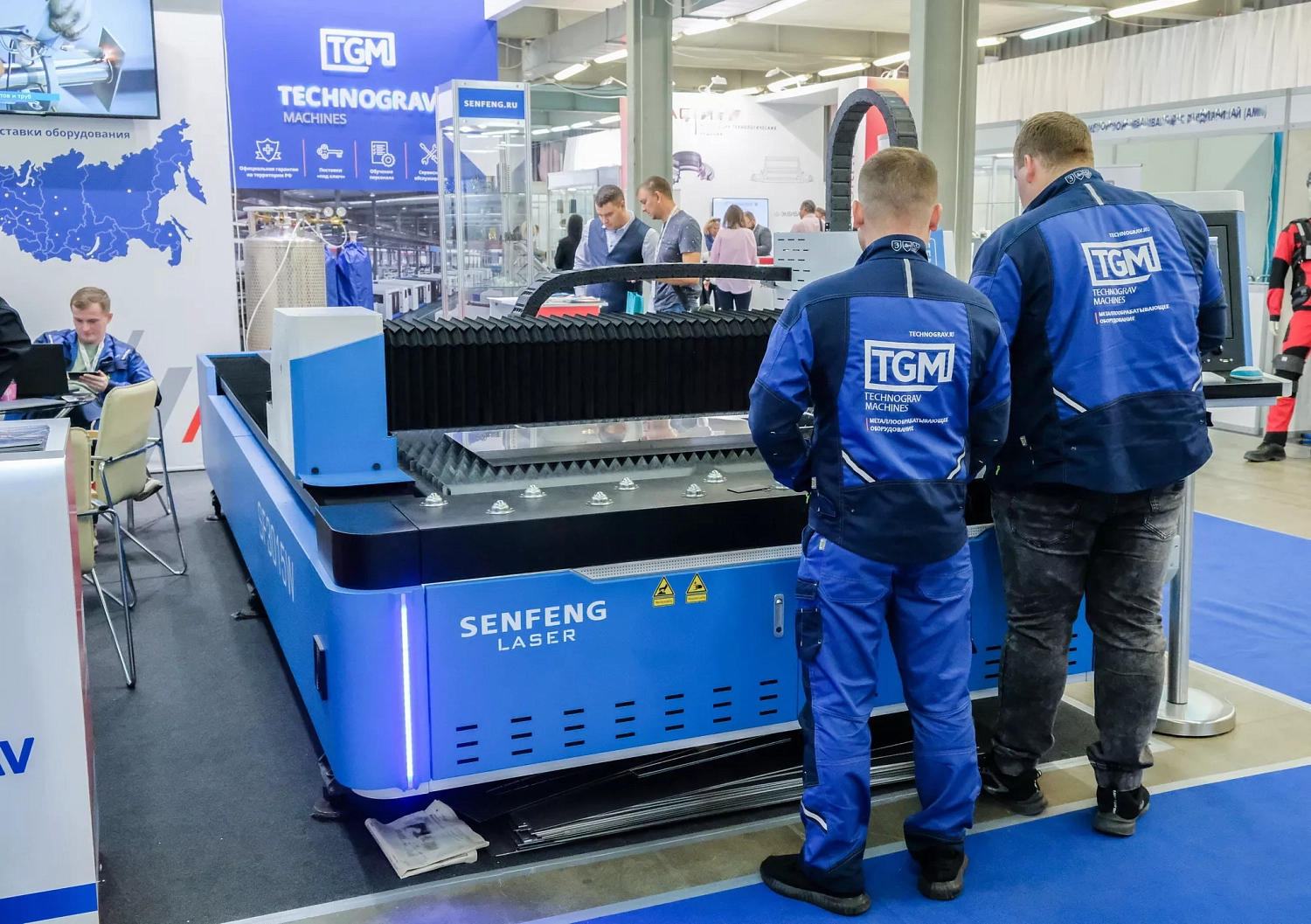 Успешно открыли осенний выставочный сезон.