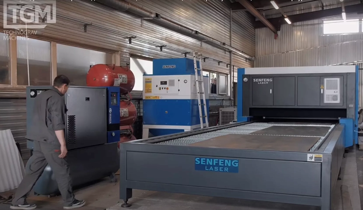 Заключен контракт на поставку в Санкт-Петербург сверхмощной лазерной установки (30 кВт) для ведущей металлопрокатной компании в Северо-Западном регионе