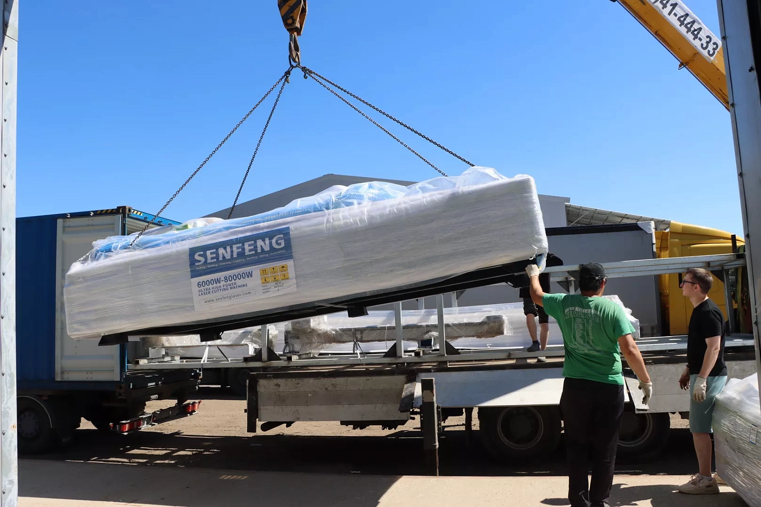 На московский склад прибыла новая партия лазеров Senfeng - станки и сварочные аппараты