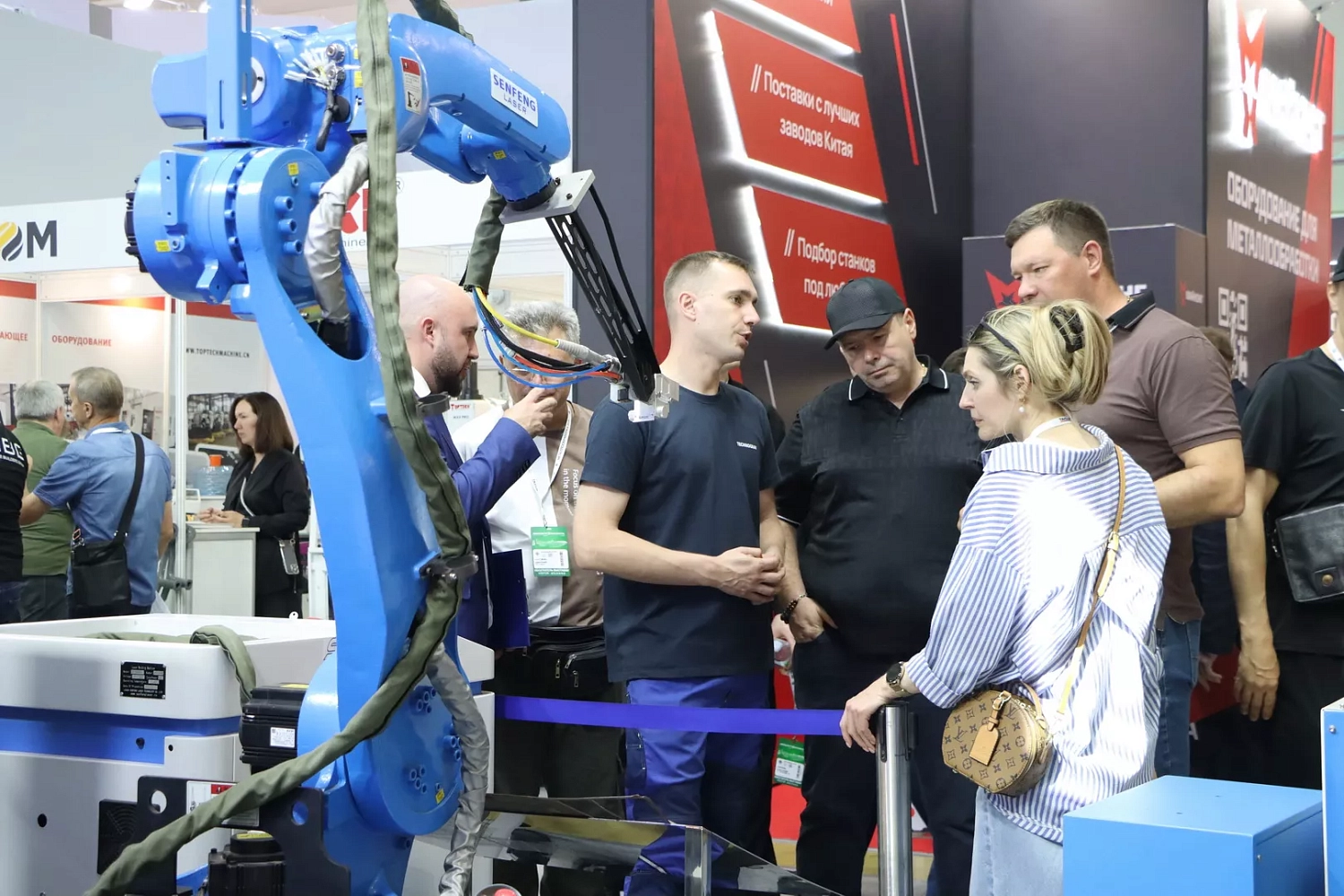 "Металлообработка-2025", день третий: "Технограв" подписал договор поставки высокомощной лазерной установки на 30 кВт!