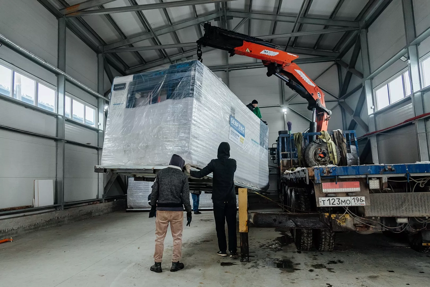 "Технограв" открыл в Екатеринбурге склад и начал пополнять его оборудованием для оперативных поставок в регионы