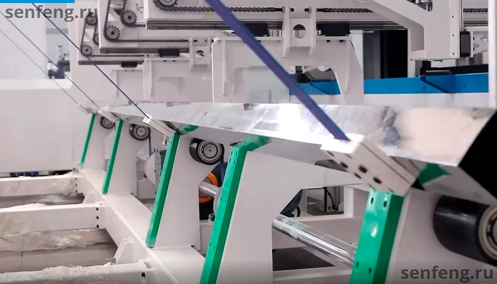 Senfeng SF12035NT - станок для лазерной резки трубы c тремя патронами и высокой производительностью. Длина трубы до 12 метров с диаметром до 350 мм. Мощность от 3 до 12 кВт/ Senfeng SF12035NT - станок для лазерной резки трубы c тремя патронами и высокой производительностью. Длина трубы до 12 метров с диаметром до 350 мм. Мощность от 3 до 12 кВт/