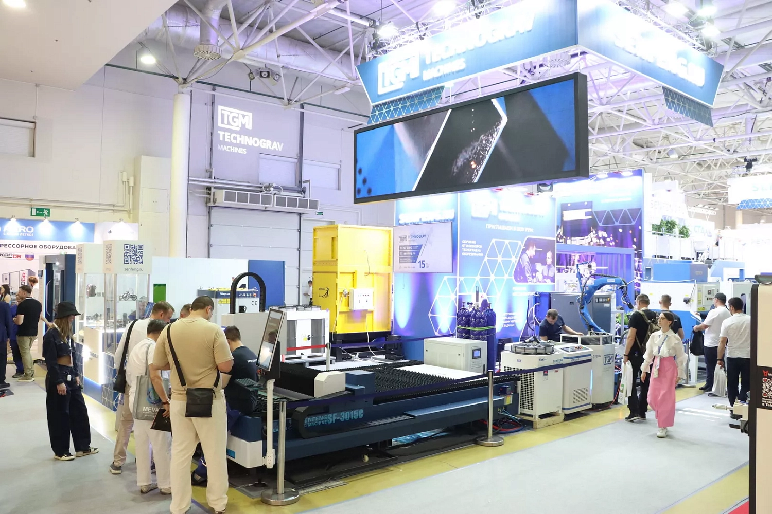 "Технограв" на выставке "Металлообработка-2025": во второй день заключены контракты на поставку лазерного оборудования со стенда и со складов в России