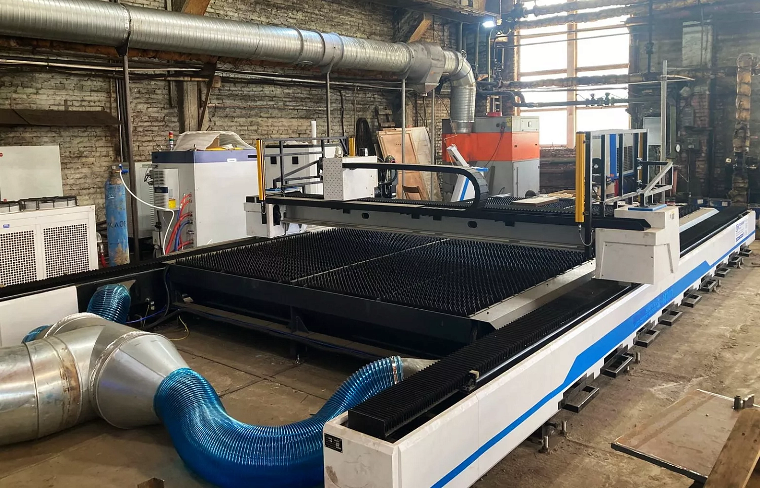 Выскокомощная лазерная установка Senfeng на 30 кВт от "Технограв" обеспечит потребности в производстве металлоконструкций для крупных объектов транспортной инфраструктуры