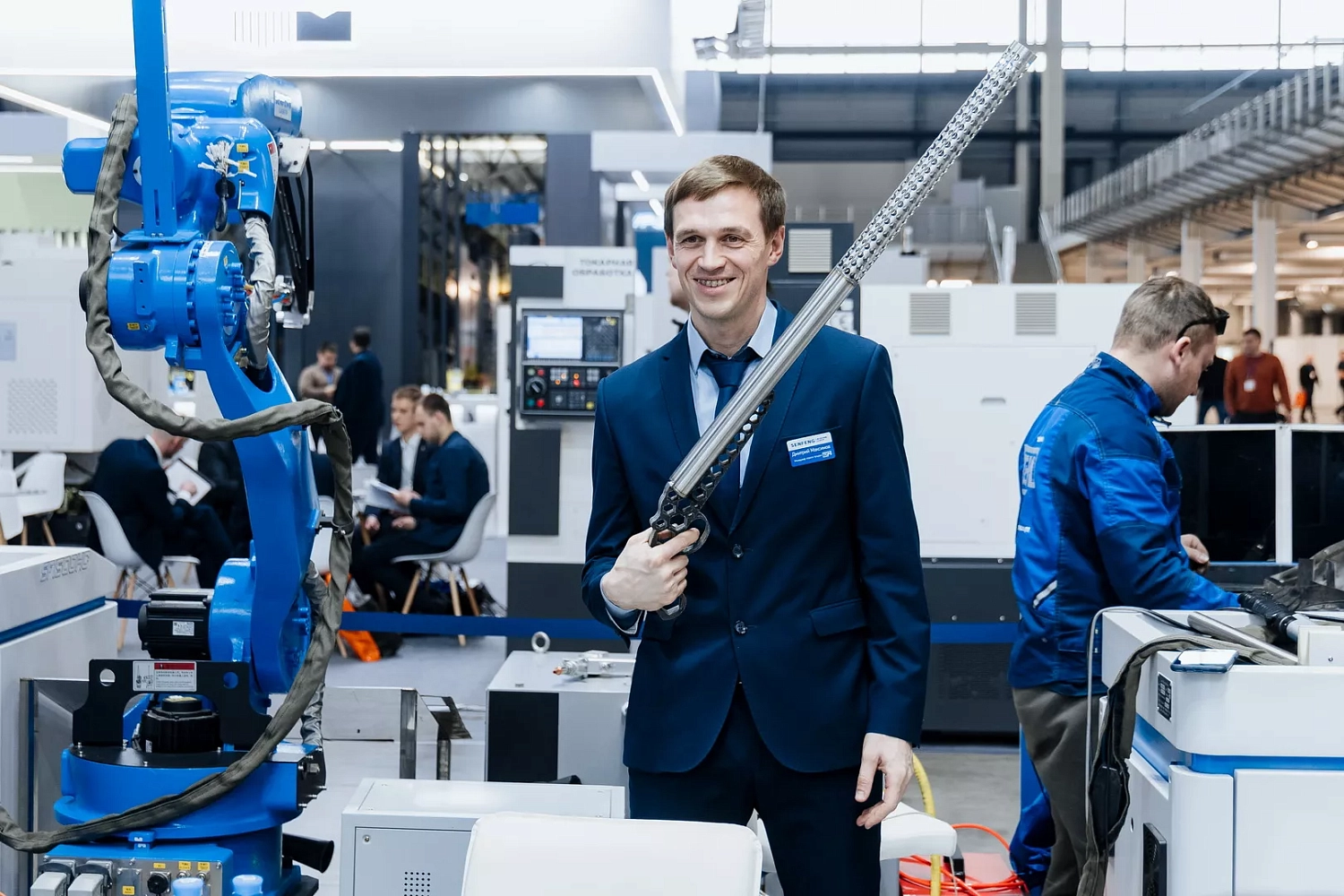 "Металлообработка. Сварка-Урал 2025": "Технограв" принял на стенде более 1000 действующих и потенциальных клиентов и заключил контракты на поставку лазерных установок Senfeng в период проведения выставки