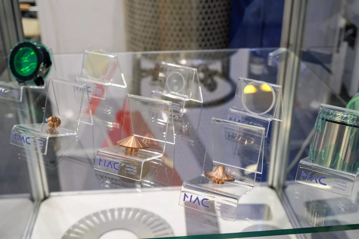 Успешно открыли осенний выставочный сезон.