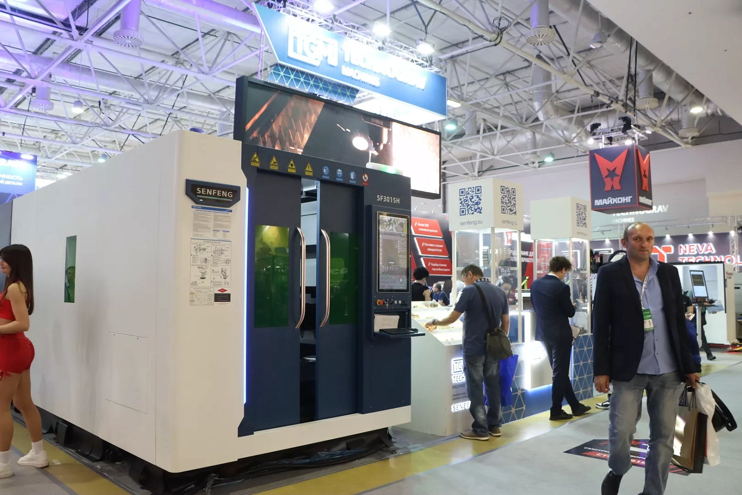 "Технограв" на выставке "Металлообработка-2025": во второй день заключены контракты на поставку лазерного оборудования со стенда и со складов в России